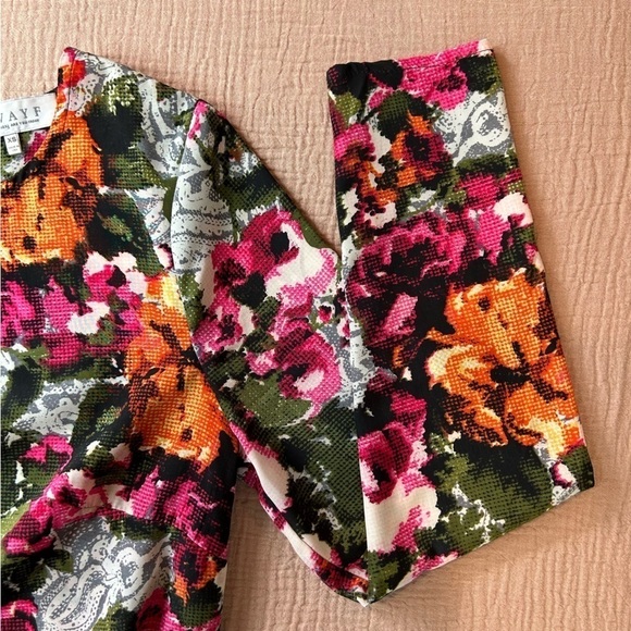 WAYF Pixelated Paisley Long Sleeve Floral Shift Dress, size XS - Picture 5 of 10